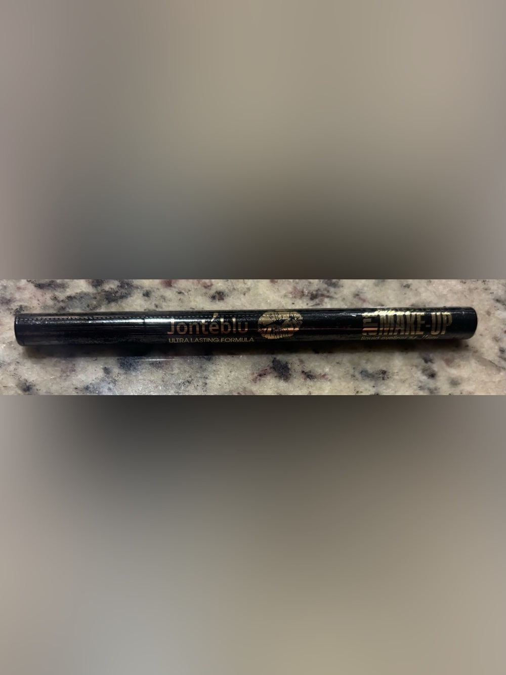 Jonteblu 24 hour Liquid Eyeliner